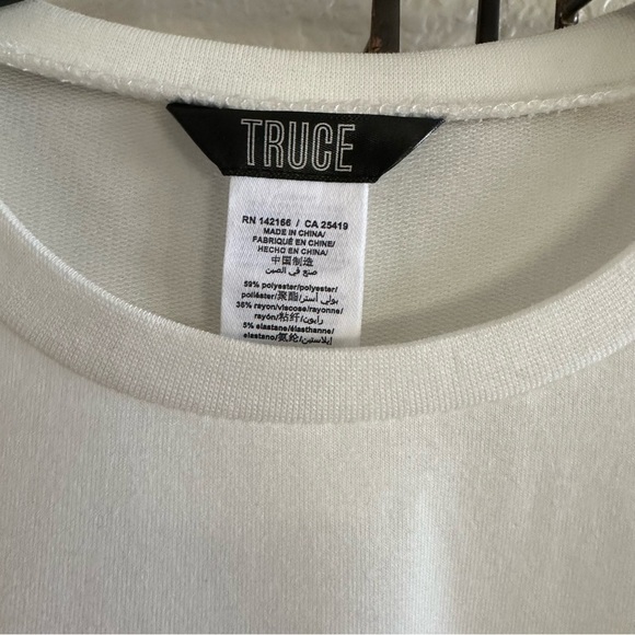 Girls Truce Fringe Pullover | White Cropped Sweatshirt | Size 14 | NWT - Picture 6 of 13